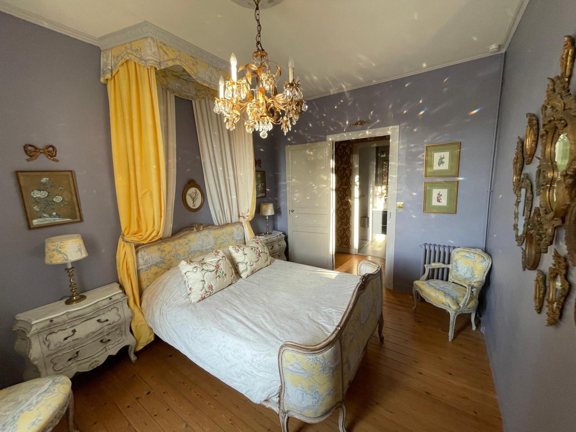 Maison D'Hercule Mayenne Exterior photo